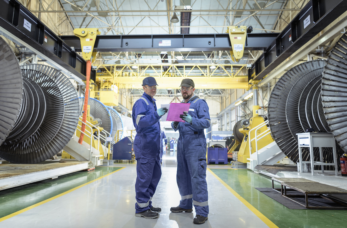 Leveraging industrial vending machines to save costs and maximise safety 1 Engineers industrial