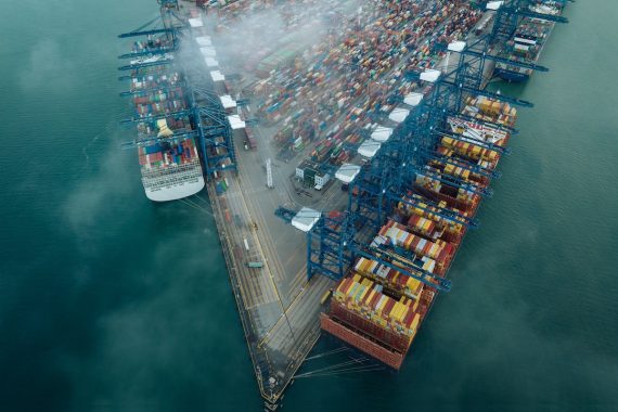logistics traffic yantian container terminal china